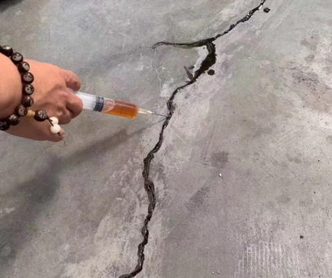 龙湾混凝土裂缝修补技术详解​